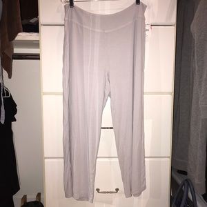 NWT Light Grey Cropped Fresh Produce Pants